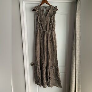 &merci NWT stripped ruffle dress size medium